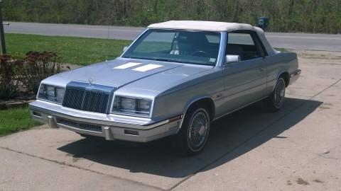 1985 Chrysler LeBaron na prodej