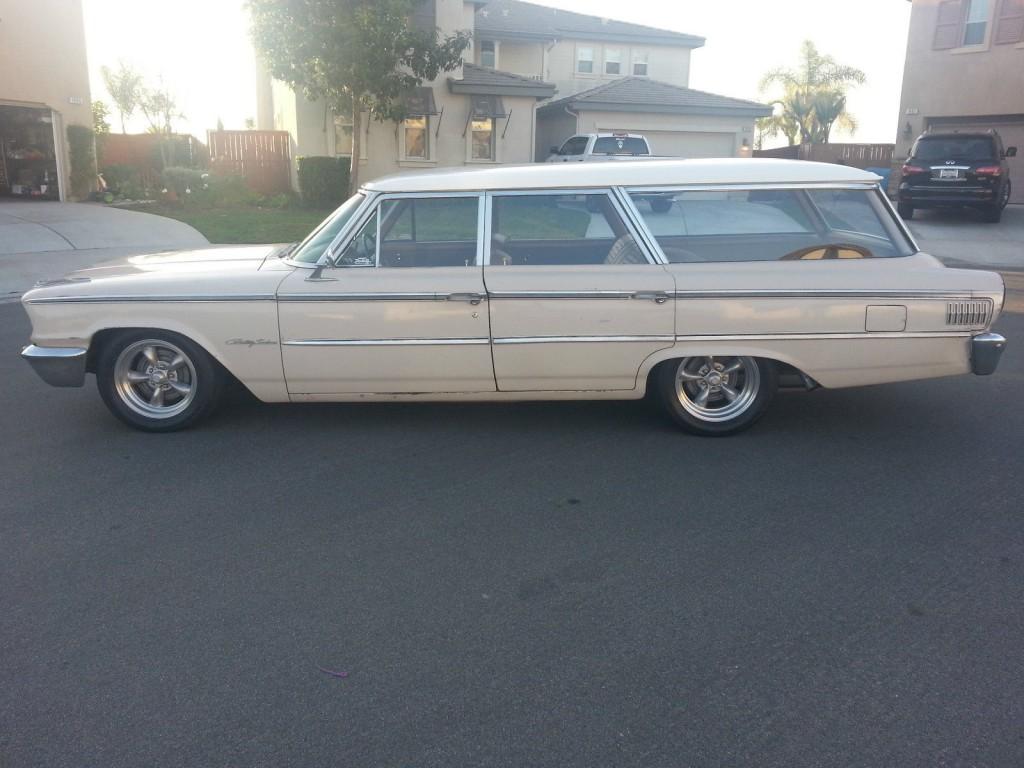 1963 Ford Galaxie Country Wagon