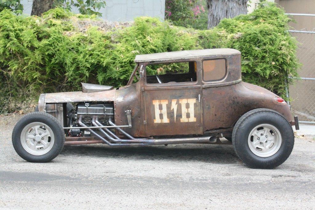 1927 Ford 5 Window Coupe
