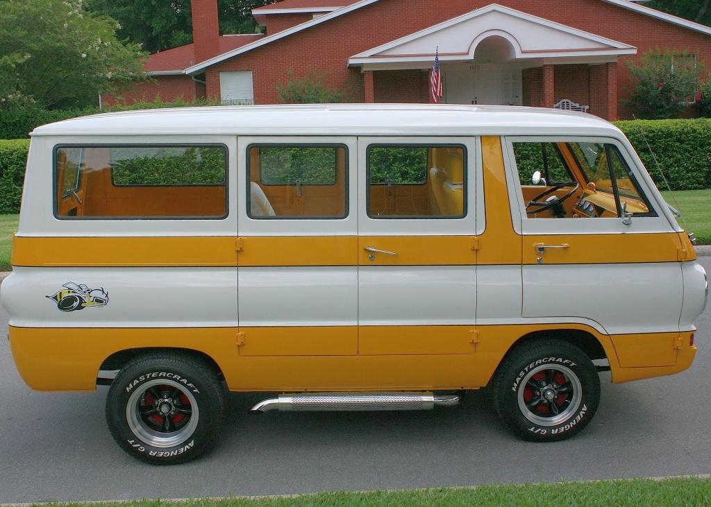 1969 Dodge A-100 Sportsman Van