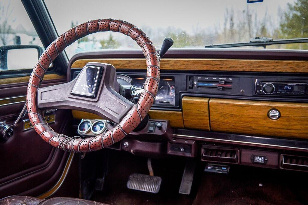 1989 Jeep Wagoneer