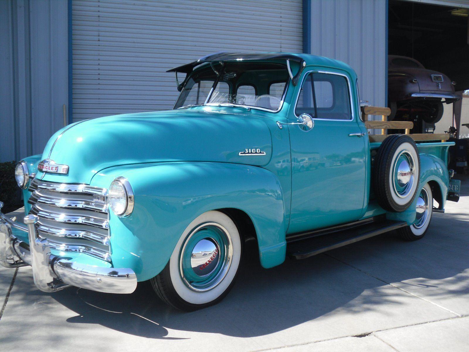 Chevrolet 3100 pick up 1953 Wallpaper