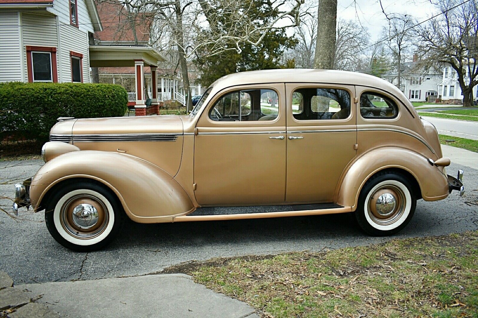 1938 DeSoto S5 Deluxe Sedan Na Prodej