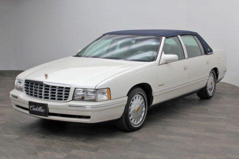 1999 Cadillac DeVille na prodej