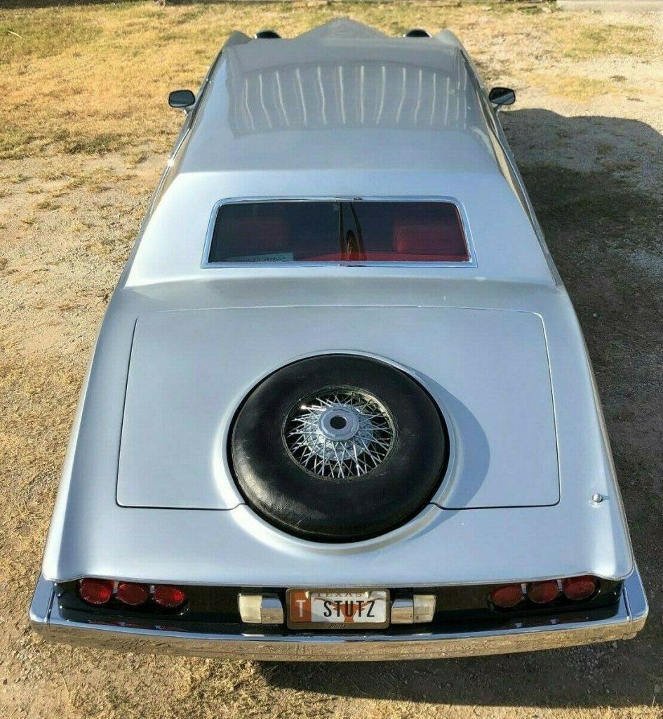 1982 Stutz Victoria