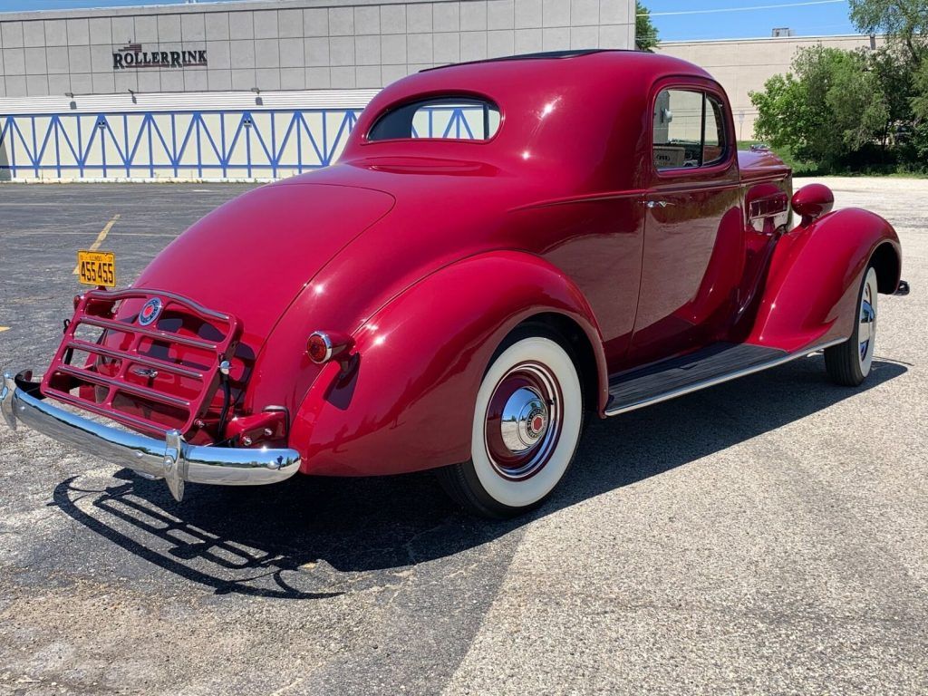 1937 Packard 112