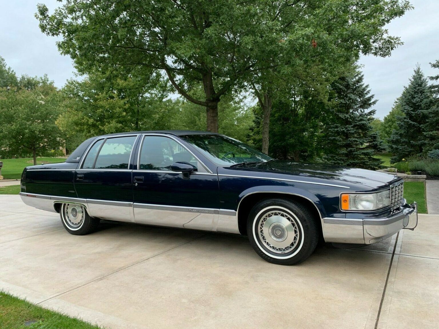 Cadillac fleetwood 1993