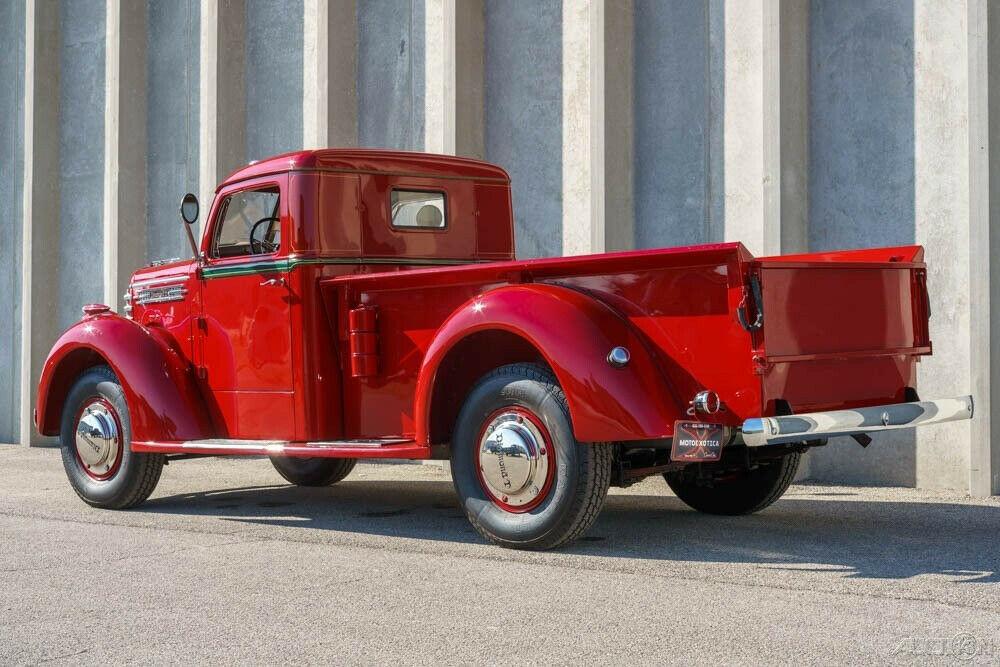 1940 Diamond T 201