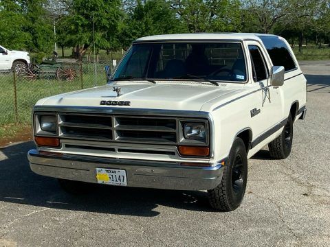 1986 Dodge Ramcharger na prodej