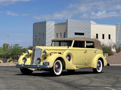 1937 Packard Super 8 na prodej