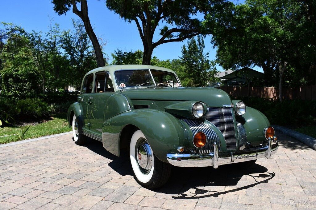 1939 Cadillac Series 60