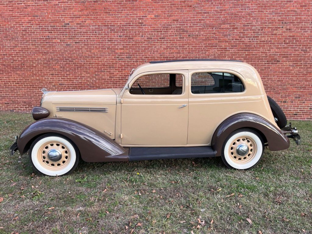 1935 Plymouth PJ