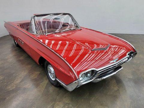 1963 Ford Thunderbird na prodej