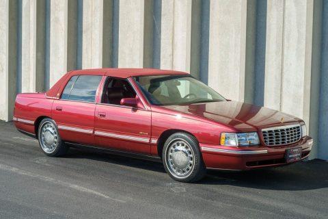 1998 Cadillac DeVille na prodej