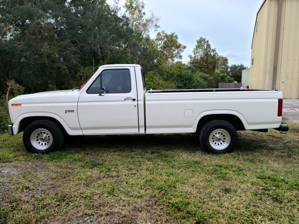 1982 Ford F-100