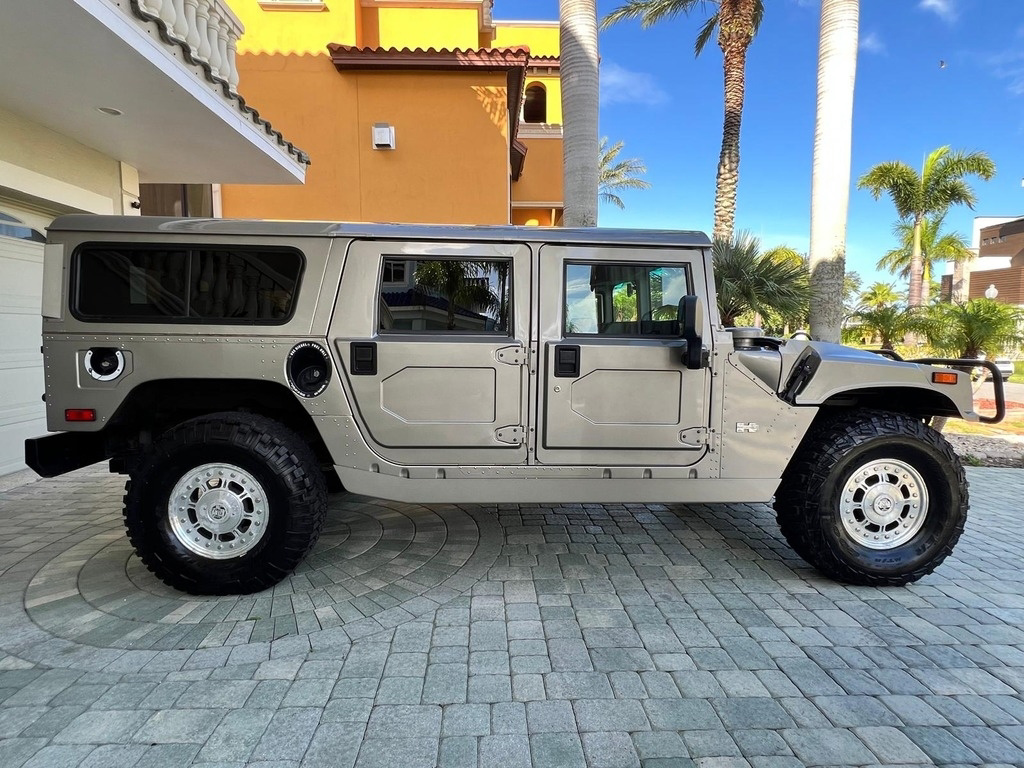 2003 Hummer H1