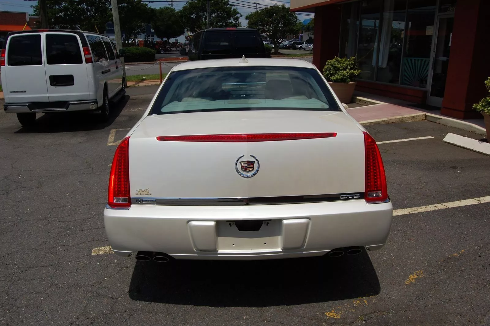 2010 Cadillac DTS