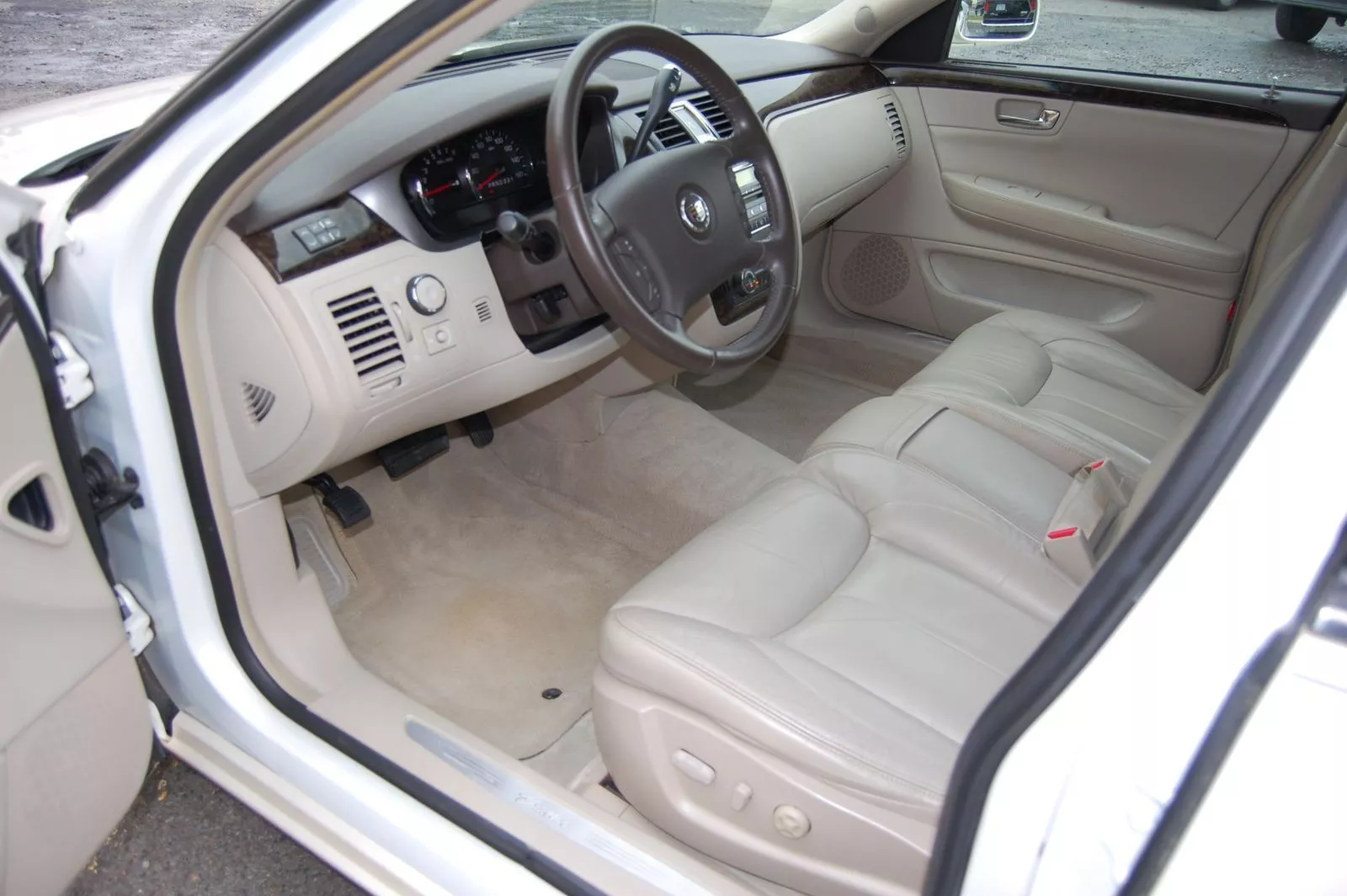 2010 Cadillac DTS