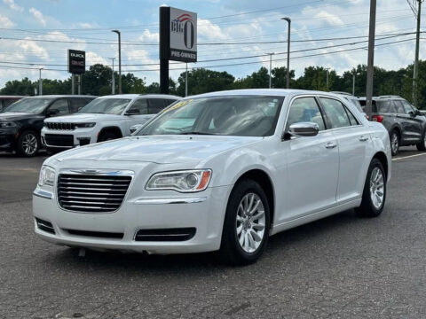 2013 Chrysler 300 na prodej