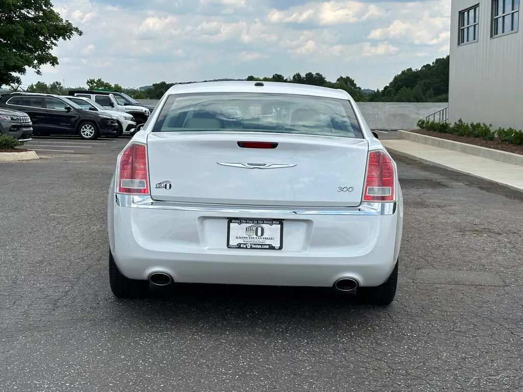 2013 Chrysler 300