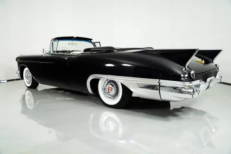 1957 Cadillac Eldorado Biarritz