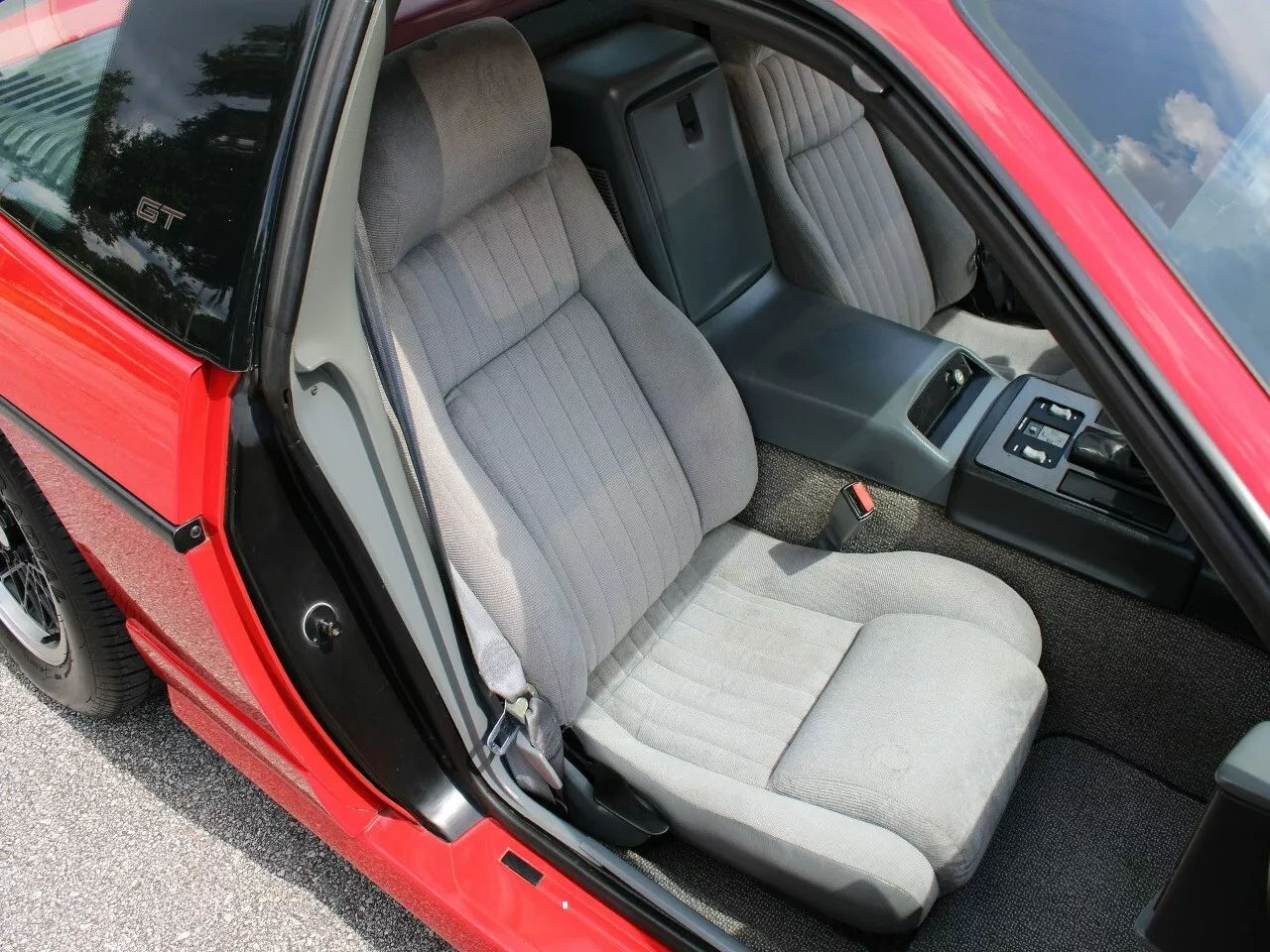 1988 Pontiac Fiero