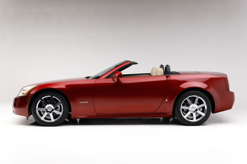 2008 Cadillac XLR