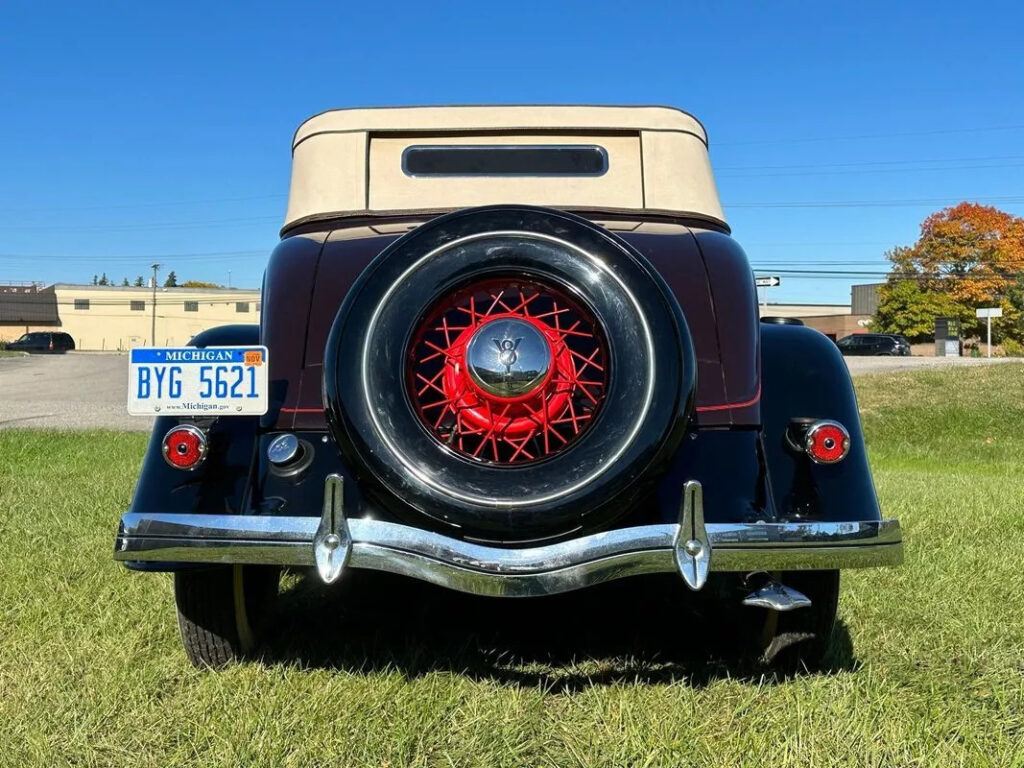 1934 Ford Cabriolet