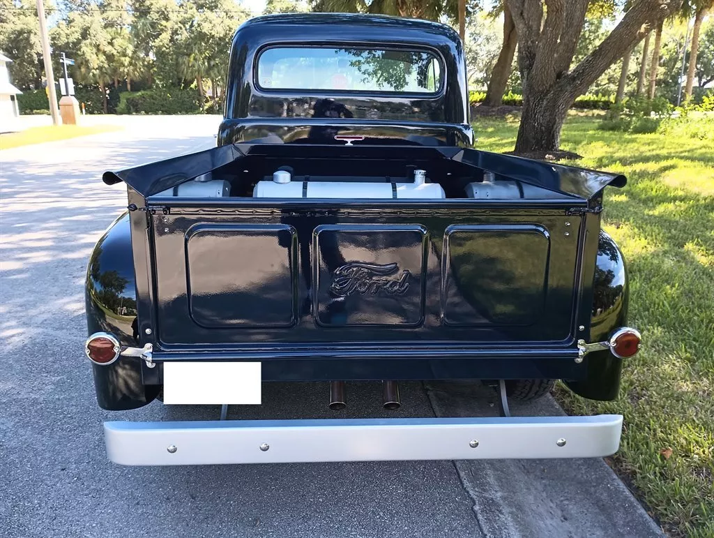 1951 Ford F-1