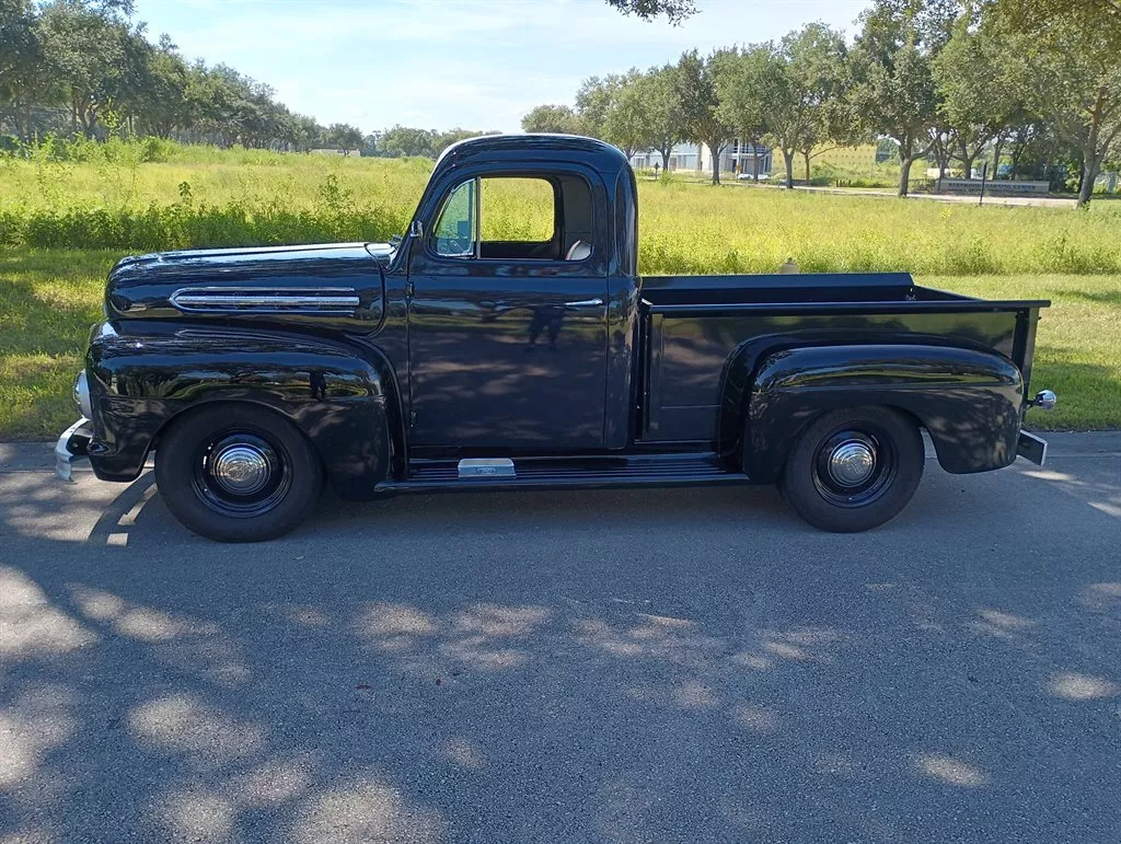 1951 Ford F-1