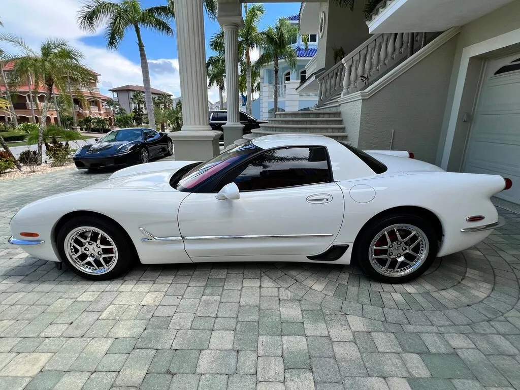 2004 Chevrolet Corvette