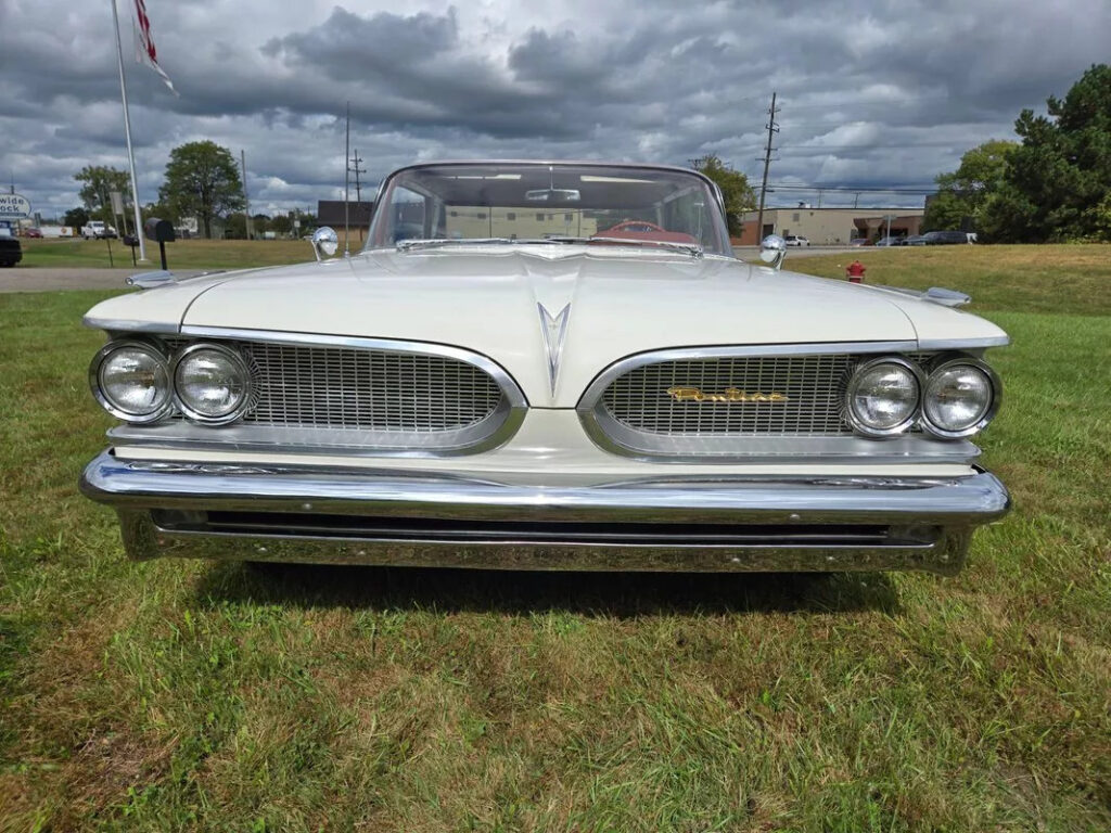 1959 Pontiac Star Chief