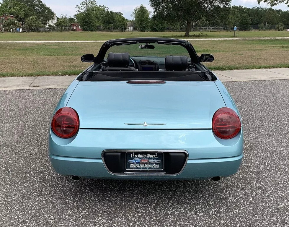 2002 Ford Thunderbird