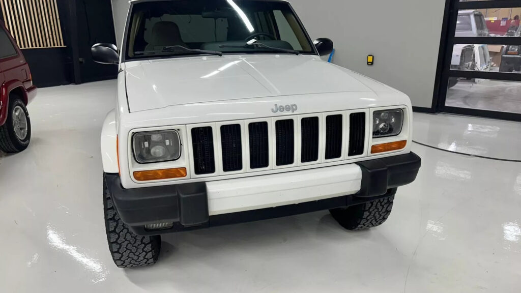 2000 Jeep Cherokee