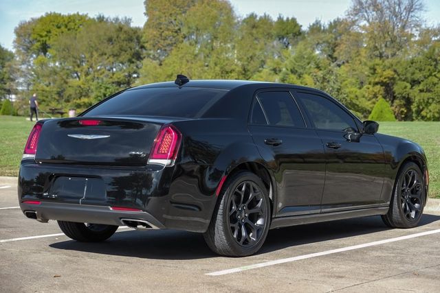 2019 Chrysler 300 S