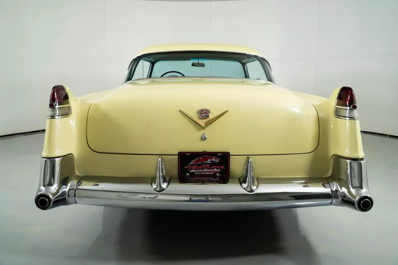 1954 Cadillac Coupe DeVille