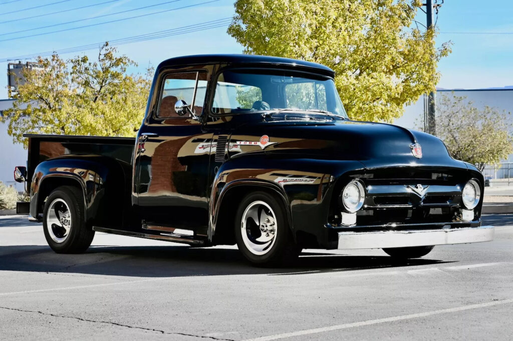 1956 Ford F-100