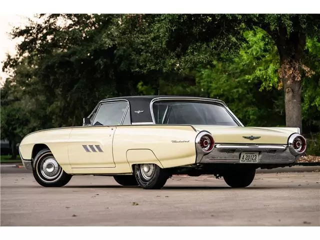 1963 Ford Thunderbird