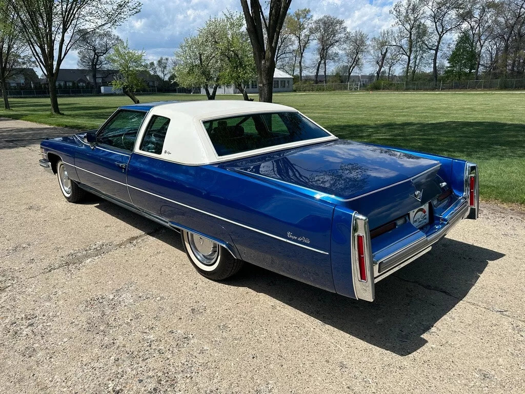 1974 Cadillac Coupe Deville