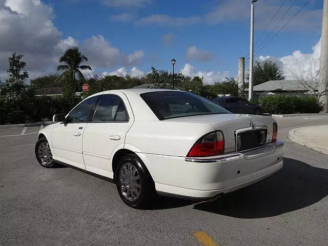 2004 Lincoln LS