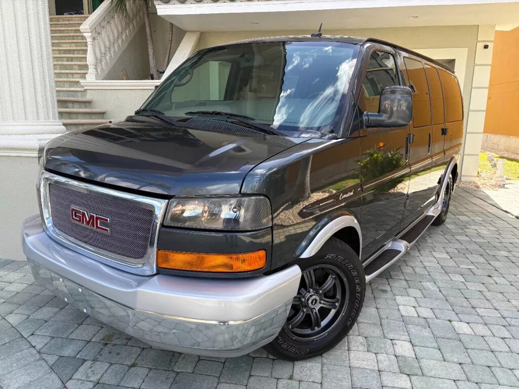 2014 GMC Savana