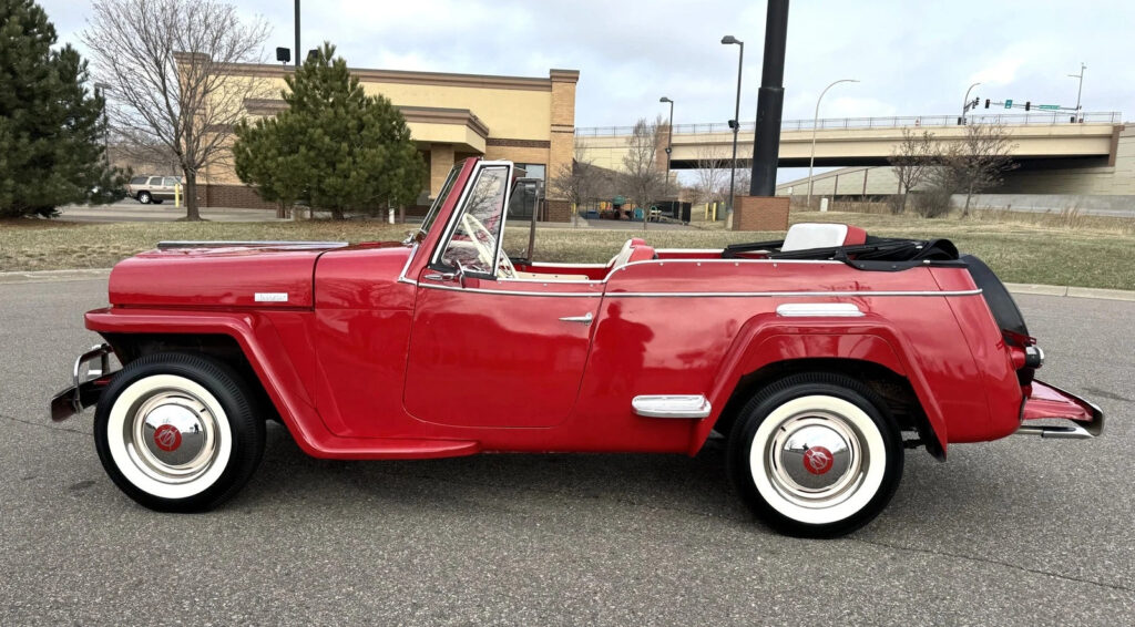1948 Willys Jeepster