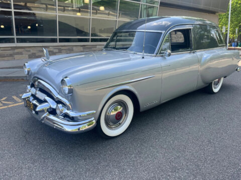 1953 Packard Henney na prodej