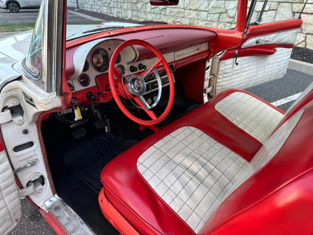 1956 Ford Fairlane