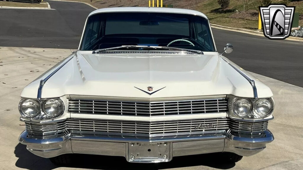 1964 Cadillac Series 62 Sedan