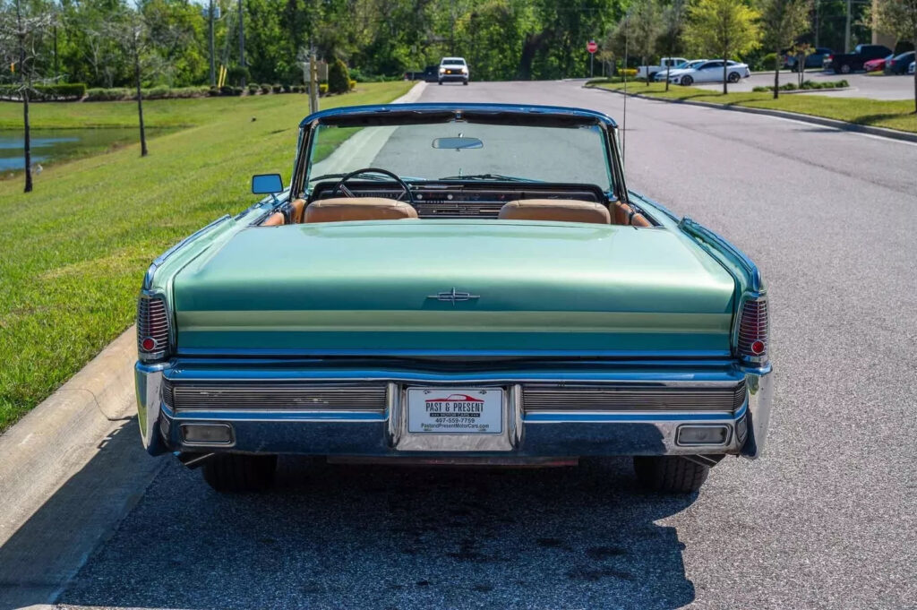 1965 Lincoln Continental Convertible