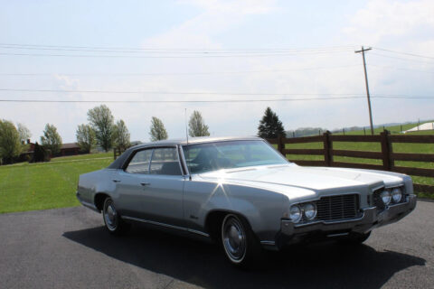 1969 Oldsmobile Holiday Custom na prodej