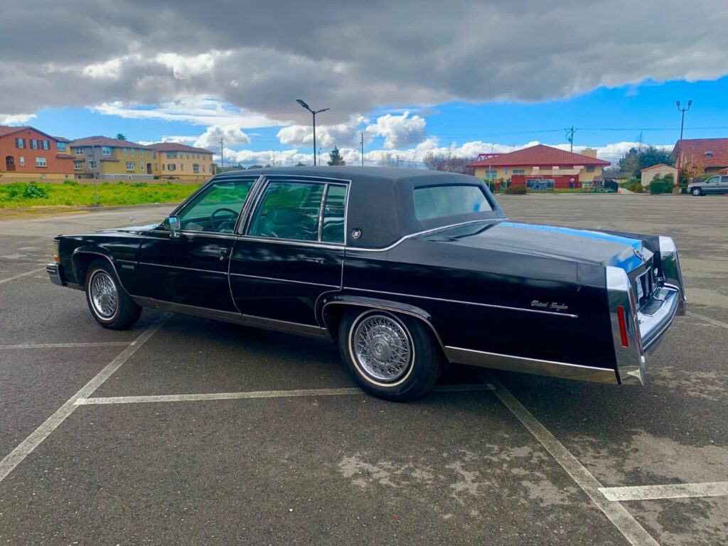 1982 Cadillac Fleetwood
