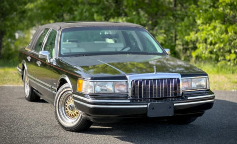 1994 Lincoln Town Car na prodej