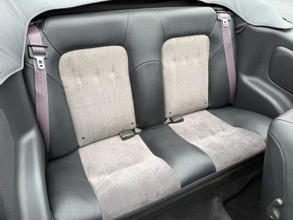 2004 Chrysler Sebring